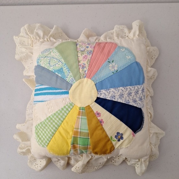 Vintage Handmade Patchwork Quilted Pillow DOUBLE SIDED Flower Pattern 12 x 12 - Picture 8 of 12